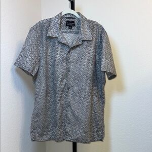 Treasure & Bond‎ Black and White Casual Button Down Shirt